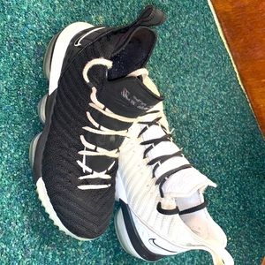 Nike LeBron 16 “Equality Away” Basketball Shoes